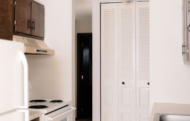 Highlander Apartments