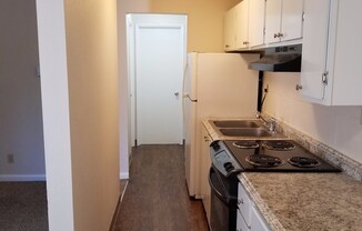 1 bed, 1 bath, 600 sqft, $1,350, Unit 7