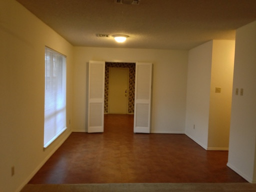 3 beds, 2 baths, $1,495