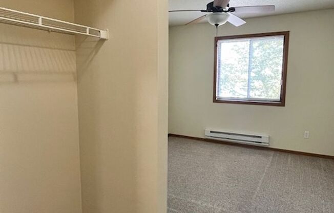 1 bed, 1 bath, 672 sqft, $1,215, Unit 403-209