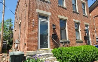495 S LAZELLE ST