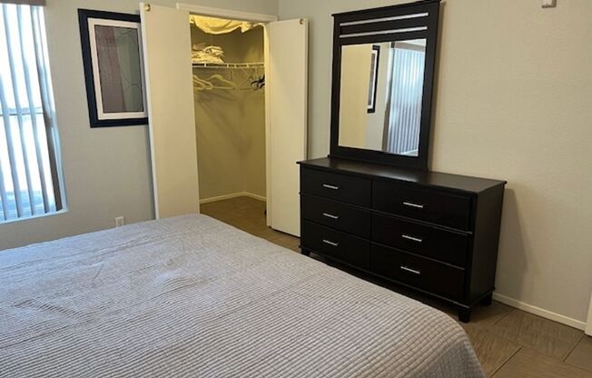 1 bed, 1 bath, $1,600