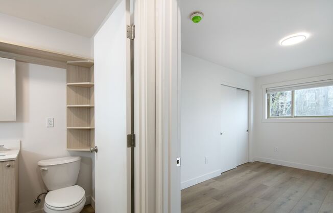 1101 Queen Anne Ave N