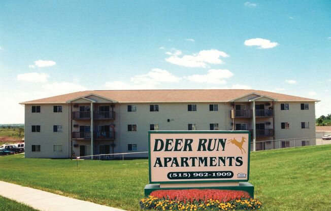 Next Level Apartments - Deer Run