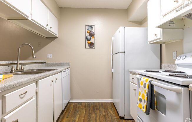 1 bed, 1 bath, 706 sqft, $910, Unit 2009