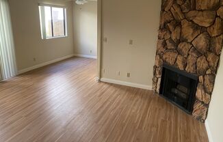 1 bed, 1 bath, $2,095, Unit 104