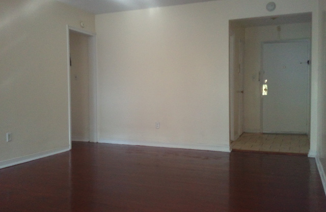 1 bed, 1 bath, $1,625, Unit APT T-4