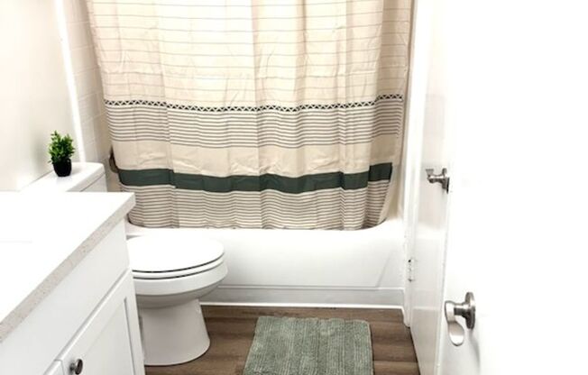 1 bed, 1 bath, 750 sqft, $2,545, Unit 5