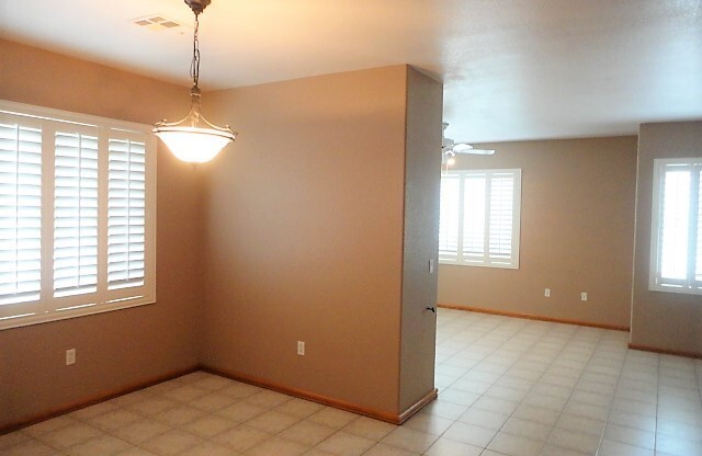 3 beds, 3 baths, $2,150