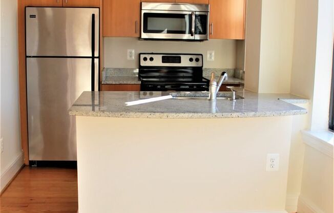 1 bed, 1 bath, 505 sqft, $2,525, Unit 812