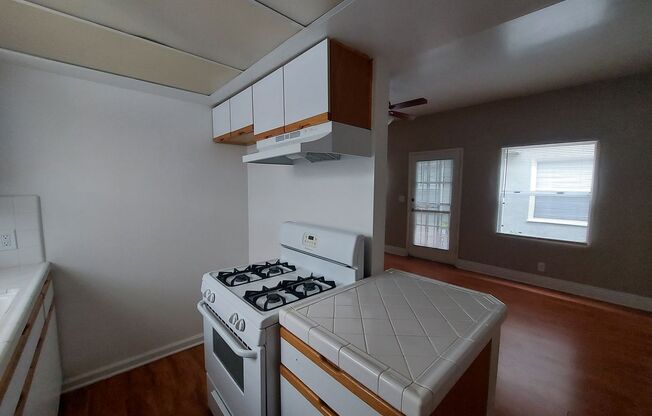 Studio, 1 bath, $1,450, Unit 4