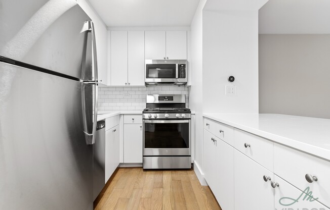 2 beds, 1 bath, $6,000, Unit 36F