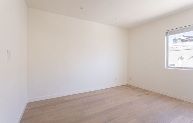 Studio, 1 bath, $2,150