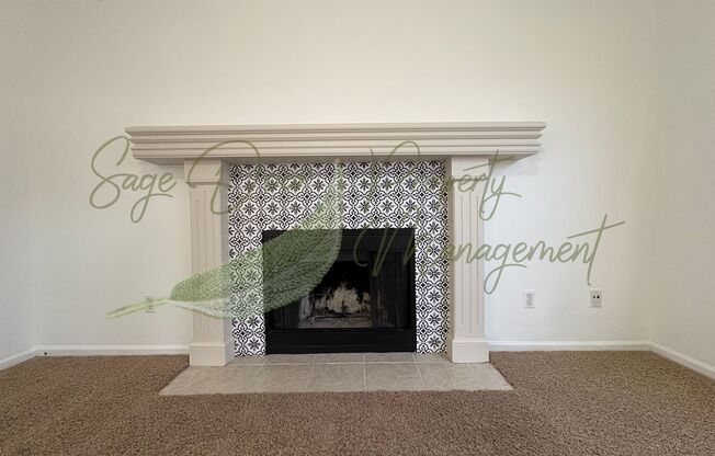 BEAUTIFUL BLUE SPRINGS HOME!!!