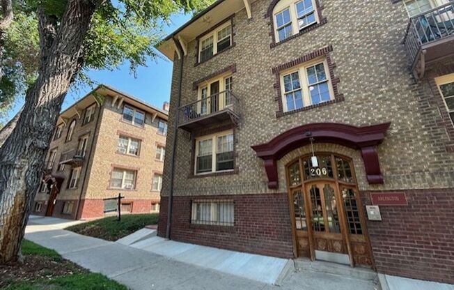 Arlington Apartments