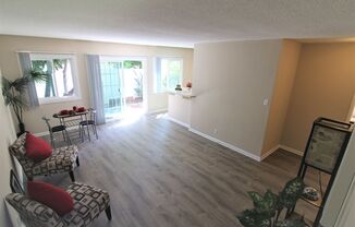 2 beds, 1.5 baths, 1,012 sqft, $3,195, Unit 4920-01