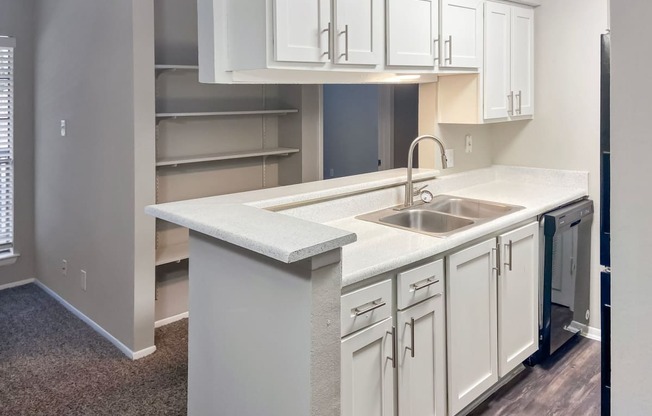 Kitchen Unit at Carmel at Deerfield, San Antonio
