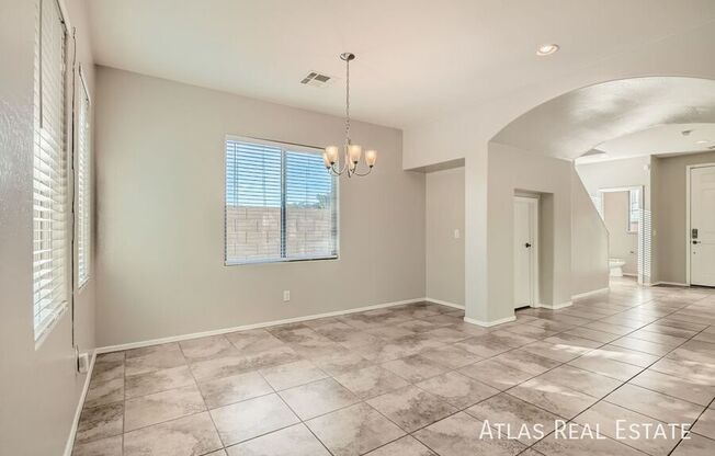 1181 E TAYLOR TRL