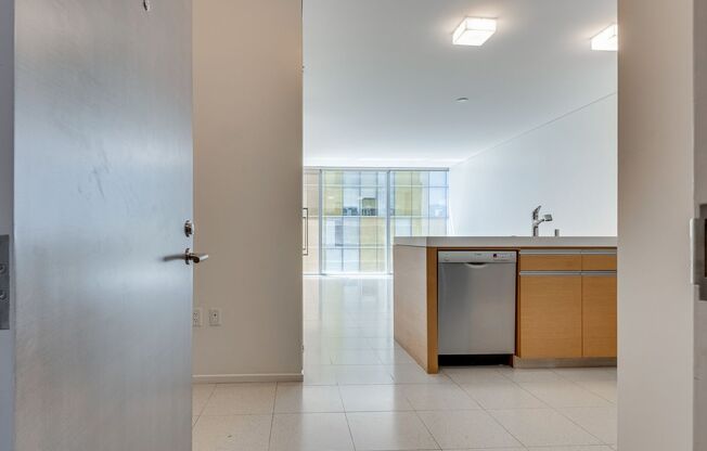 Veer Towers 2210E-CityCenter Views from this 1Bd/1Ba Residence