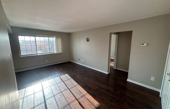 1 bed, 1 bath, 650 sqft, $995, Unit 23-203