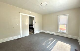 804 W Walnut