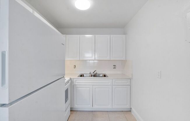 1 bed, 1 bath, 650 sqft, $1,499