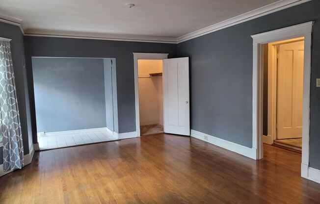 1233 Marshall / 1222-36 Cass