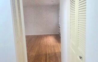 Studio, 1 bath, $1,150, Unit 311