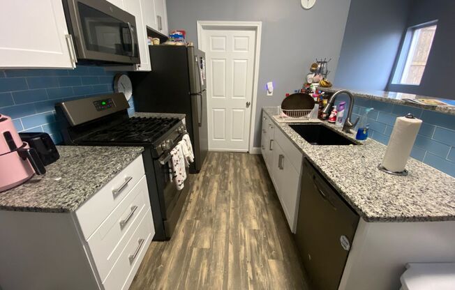 4 Bedroom House Located In Clifton Near UC's Campus