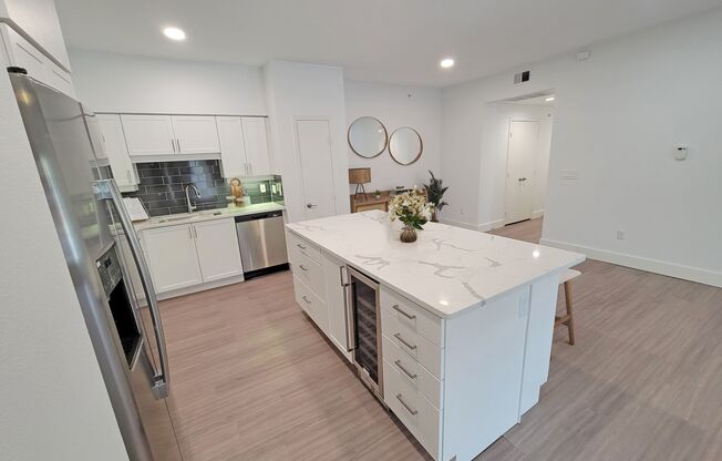 3 beds, 2 baths, 1,609 sqft, $3,750