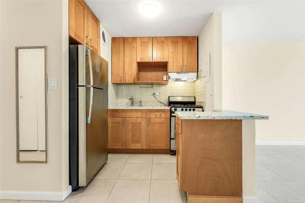 Studio, 1 bath, $1,900, Unit 1P