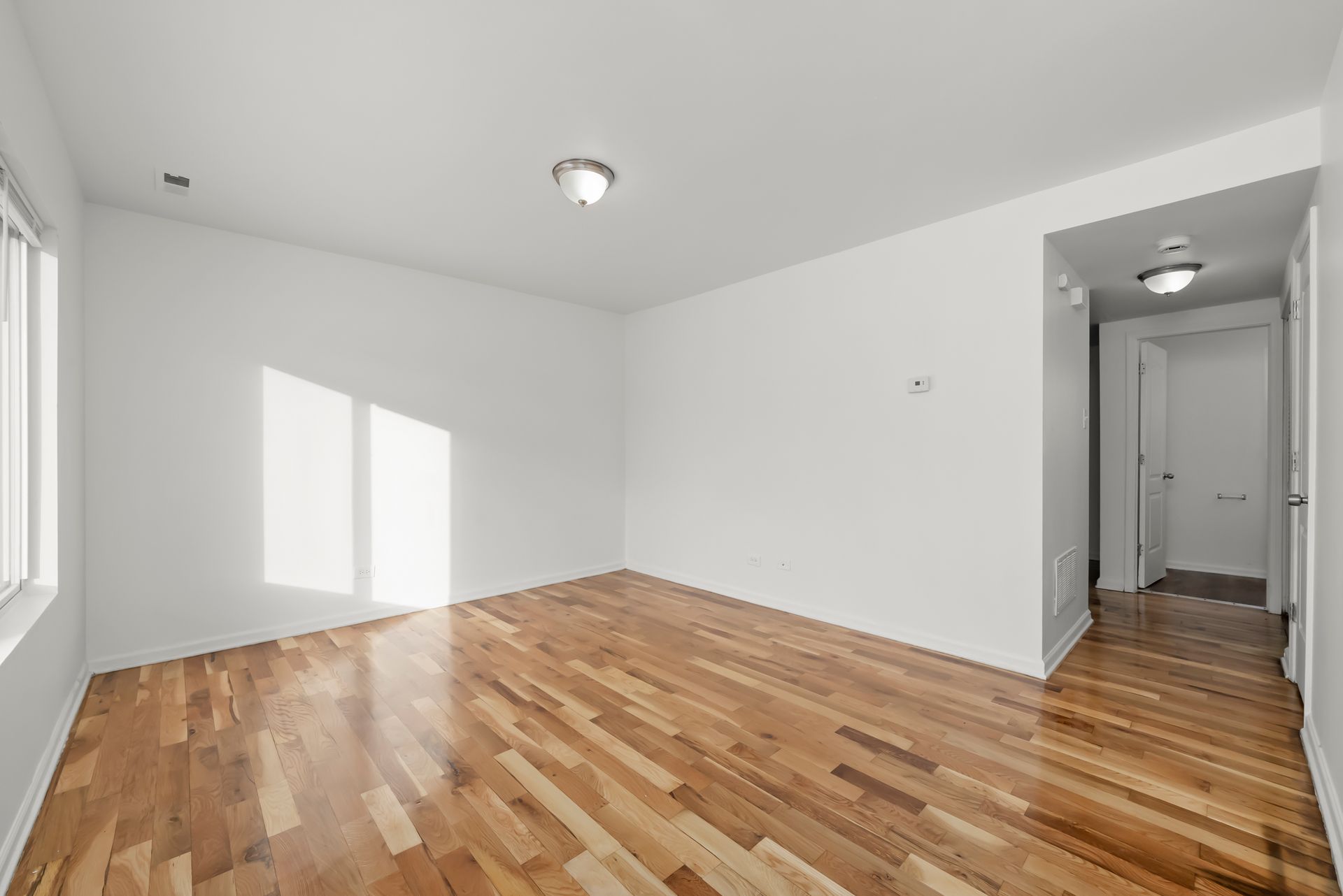 13300 S Indiana Chicago, IL 60827