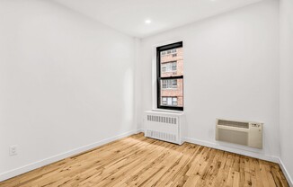 315 E 95 ST