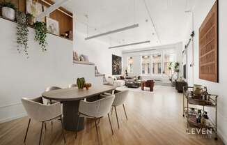95 GRAND ST