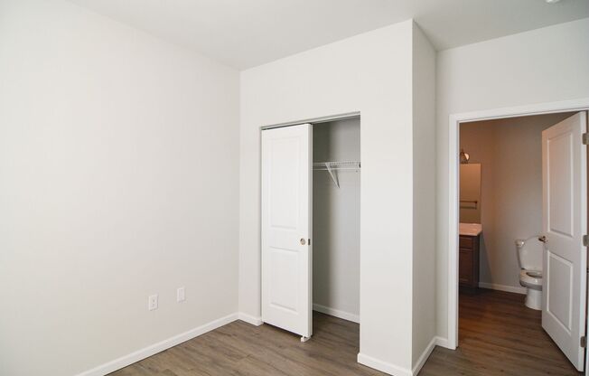 2 beds, 2 baths, 891 sqft, $1,150, Unit 1120-103