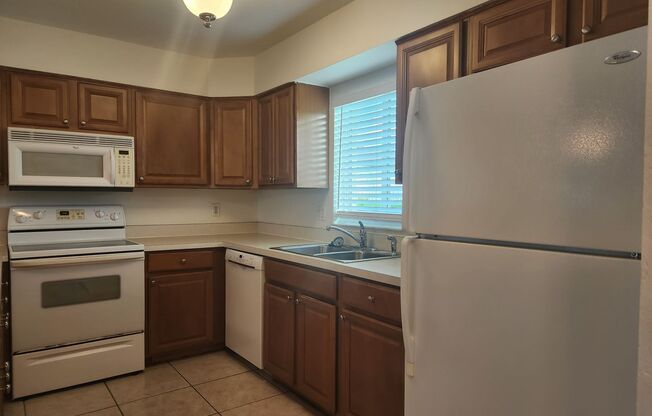 2 beds, 2 baths, $1,650