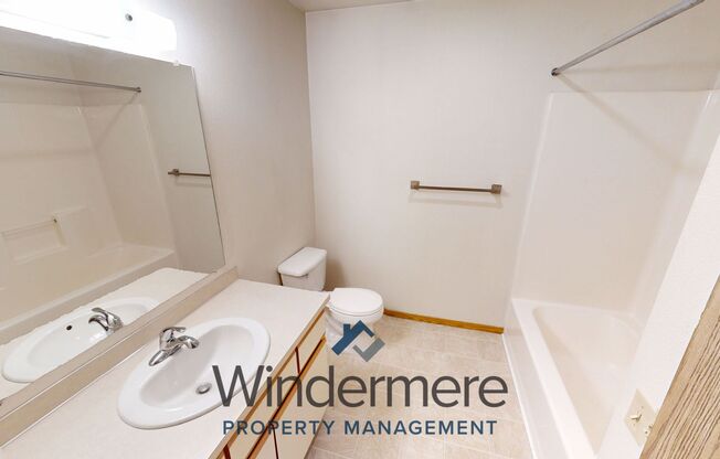 2 beds, 1 bath, 782 sqft, $1,095, Unit 58