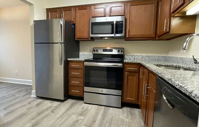 1 bed, 1 bath, 745 sqft, $1,690, Unit 14235 #304