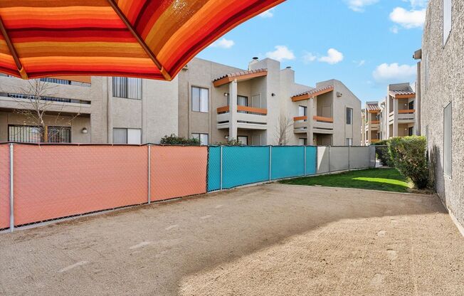 1 bed, 1 bath, 700 sqft, $1,359, Unit 243