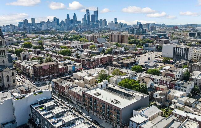 2 beds, 1 bath, 802 sqft, $1,795, Unit Unit 7