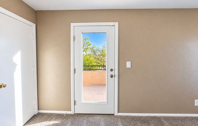 3 beds, 2.5 baths, $2,250
