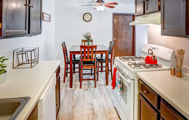 kitchen at Stone Grove apartments