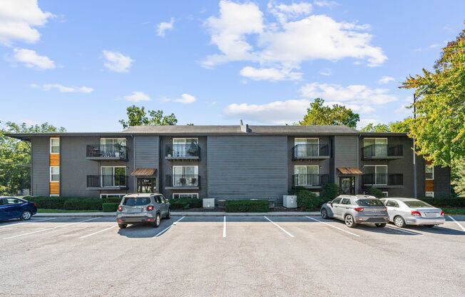 1 bed, 1 bath, 754 sqft, $1,150, Unit 8705-104