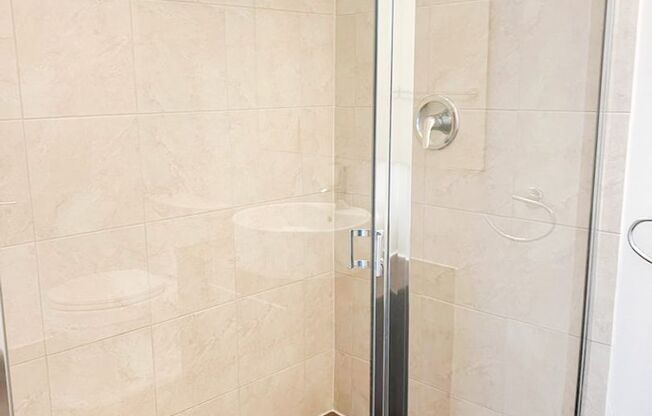 Studio, 1 bath, 800 sqft, $2,800, Unit Unit 403