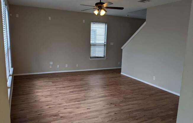 280 CORDERO DR
