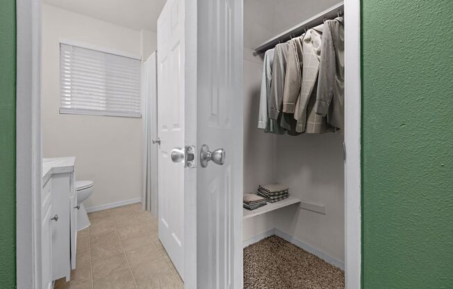 Pet-Friendly One- and Two-Bedroom Apartments in Edmonds