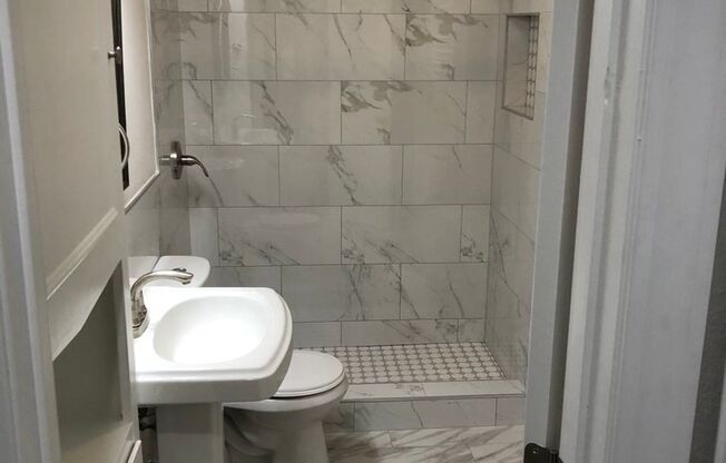 Newly Remodeled 3 bedroom home