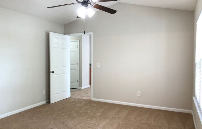 2 beds, 2 baths, 1,131 sqft, $1,475, Unit 2782-6