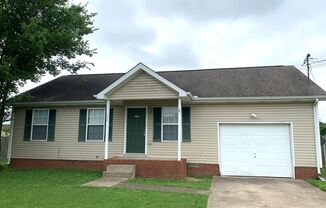 $1375.00 3 Bed 2 Bath Cozy Ranch Home