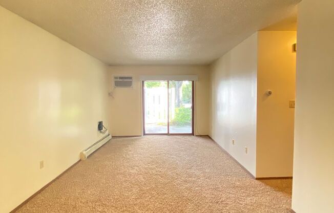 1 bed, 1 bath, 640 sqft, $1,046, Unit VC-314